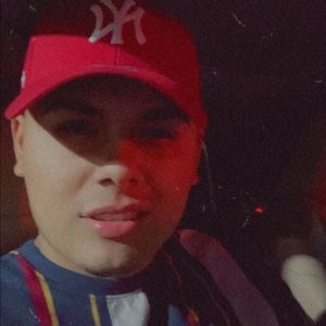 Meet your Posher, Javier